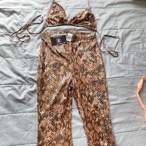 Two piece pants set